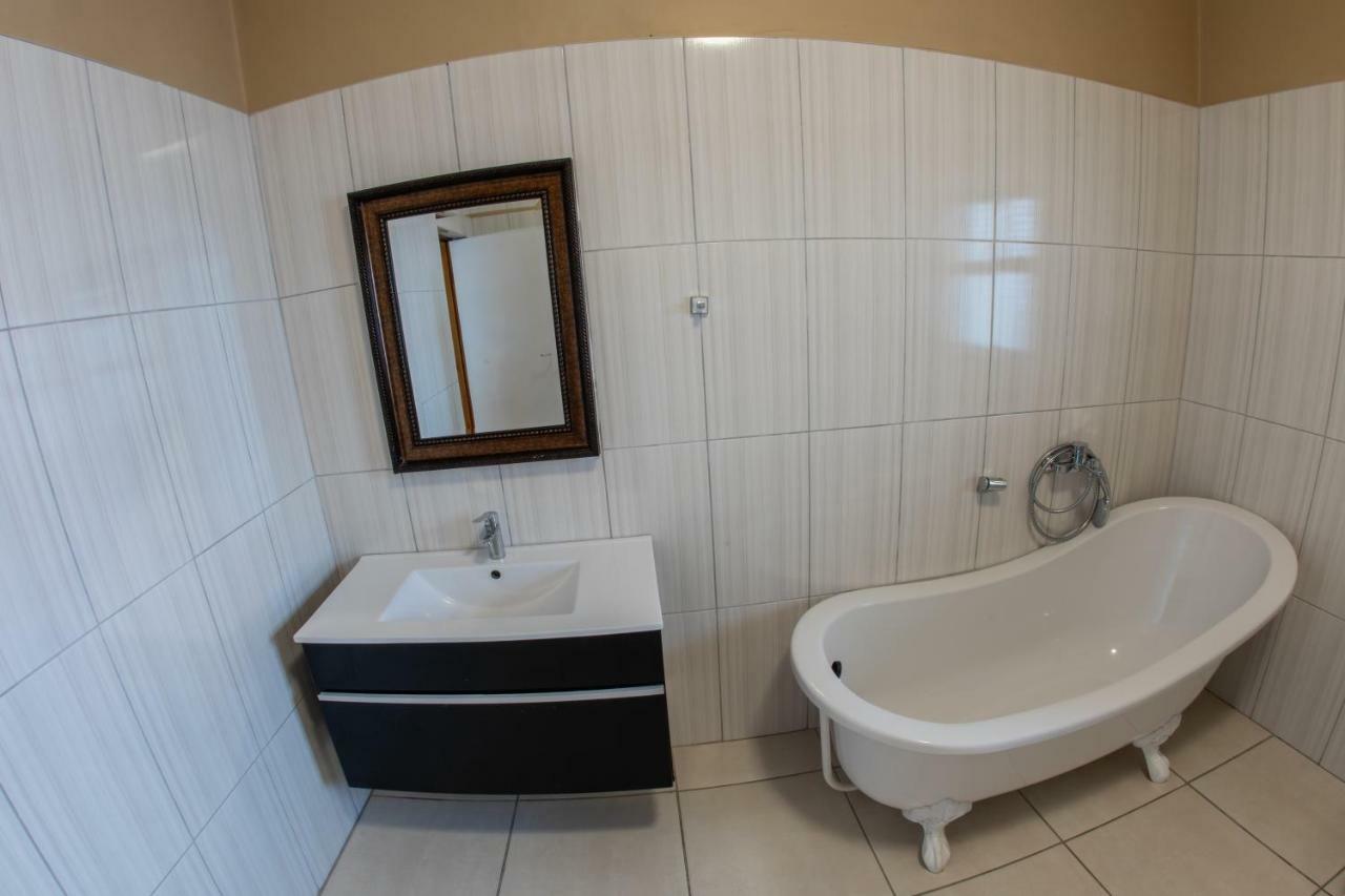 Meransha Self Catering Cc Walvis Bay Esterno foto