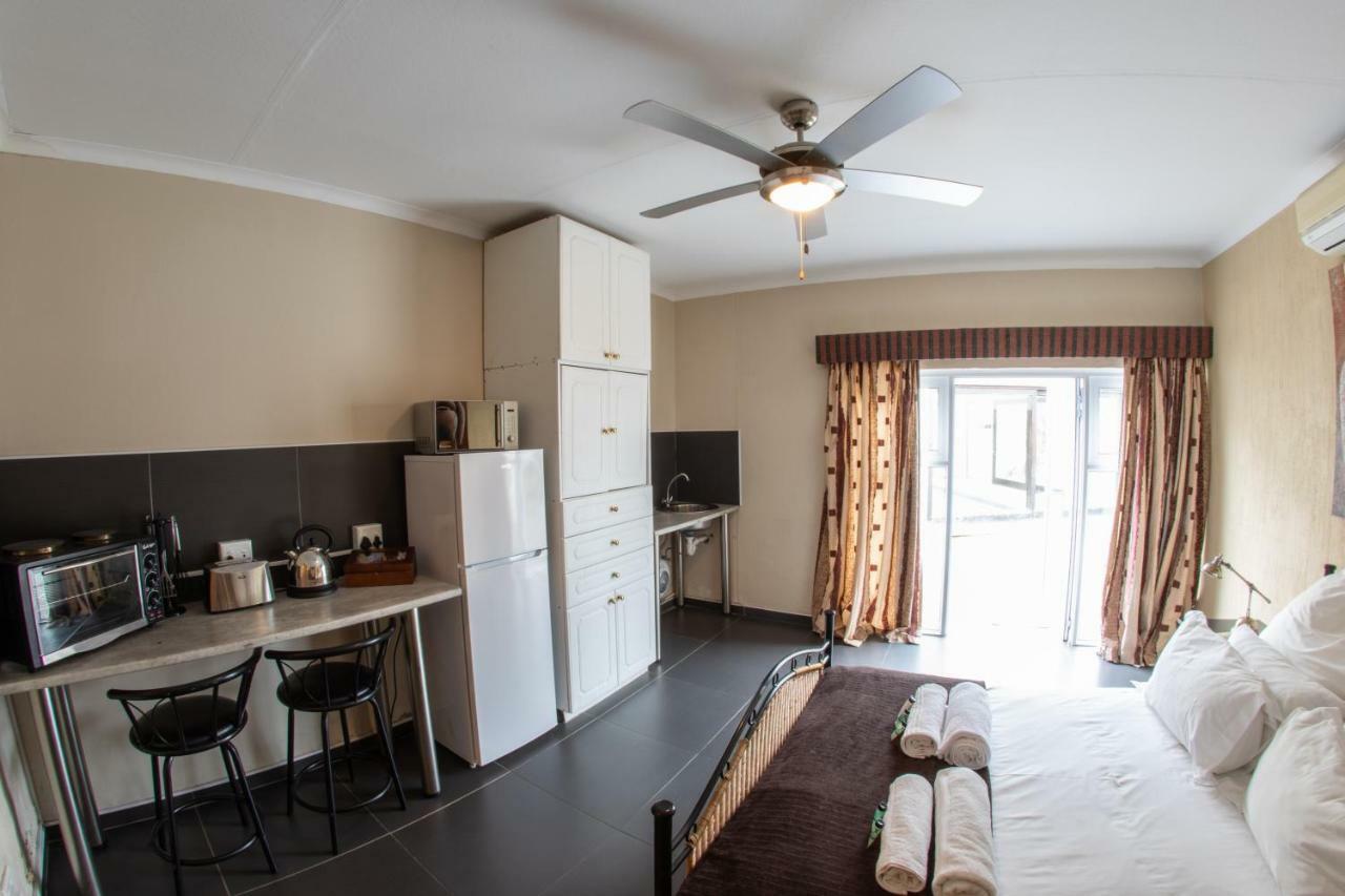 Meransha Self Catering Cc Walvis Bay Esterno foto