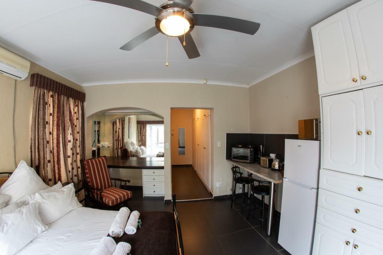 Meransha Self Catering Cc Walvis Bay Esterno foto