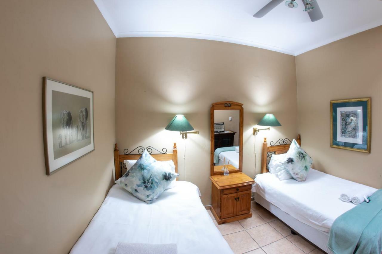Meransha Self Catering Cc Walvis Bay Esterno foto