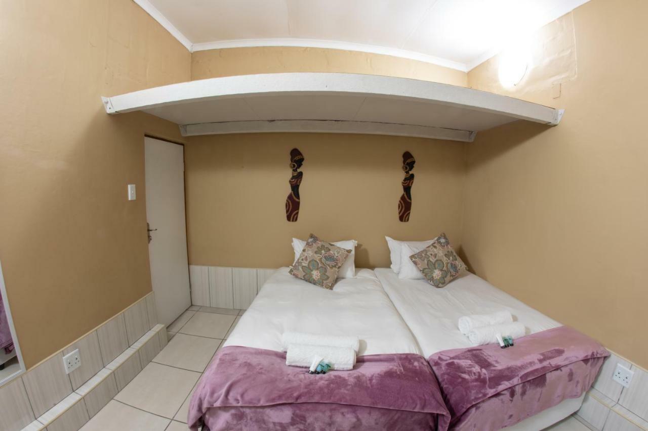 Meransha Self Catering Cc Walvis Bay Esterno foto
