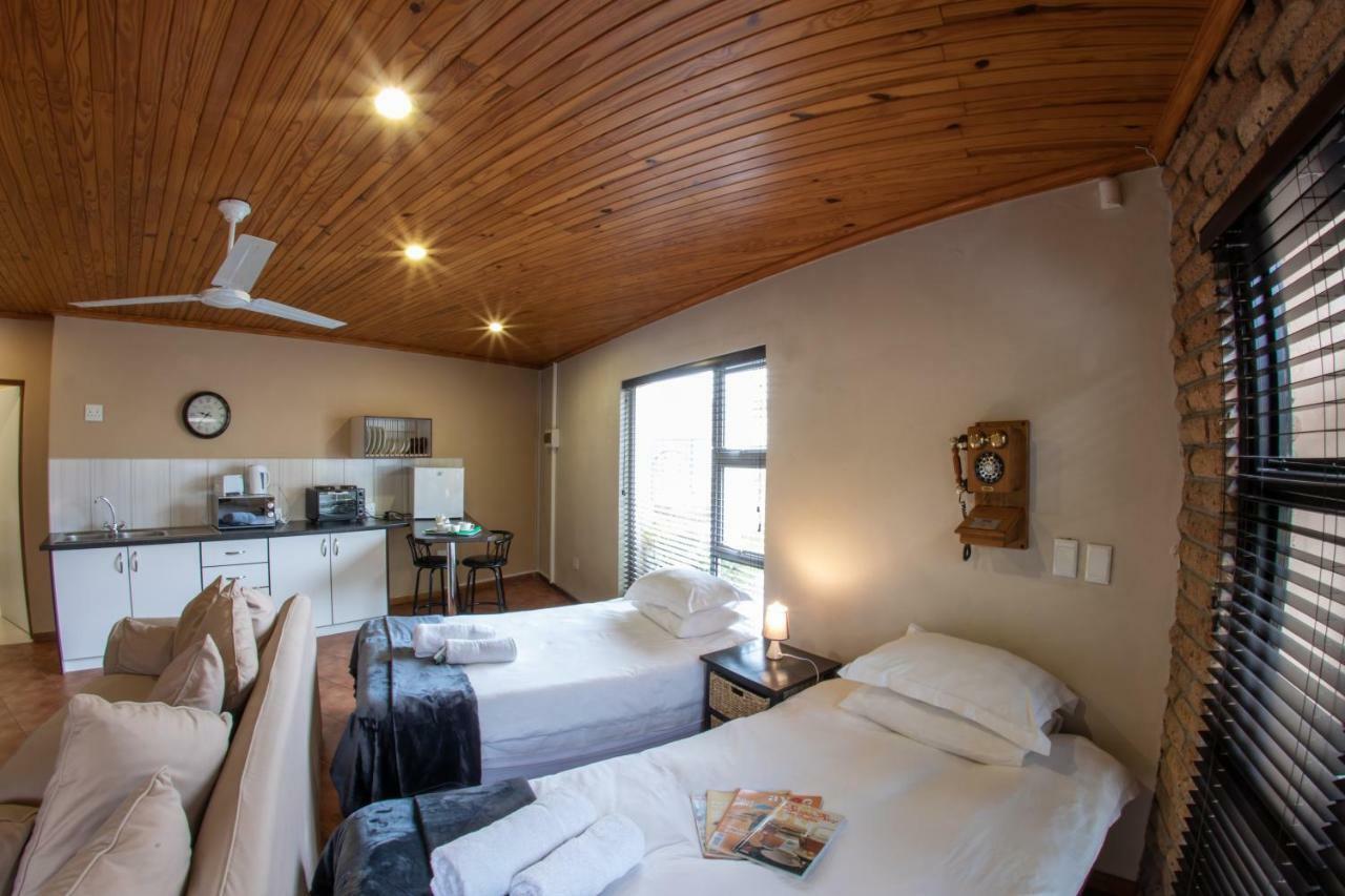 Meransha Self Catering Cc Walvis Bay Esterno foto