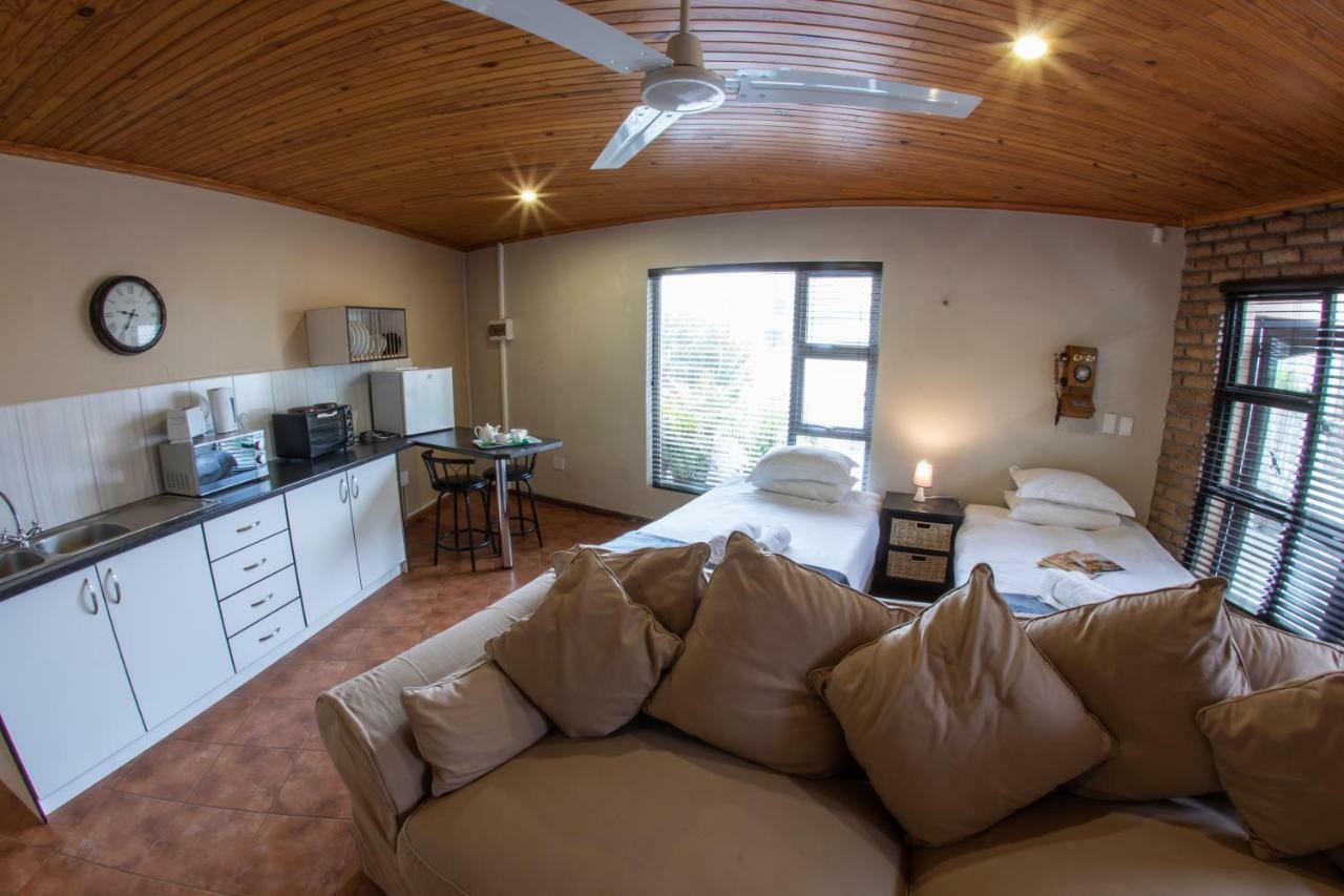 Meransha Self Catering Cc Walvis Bay Esterno foto